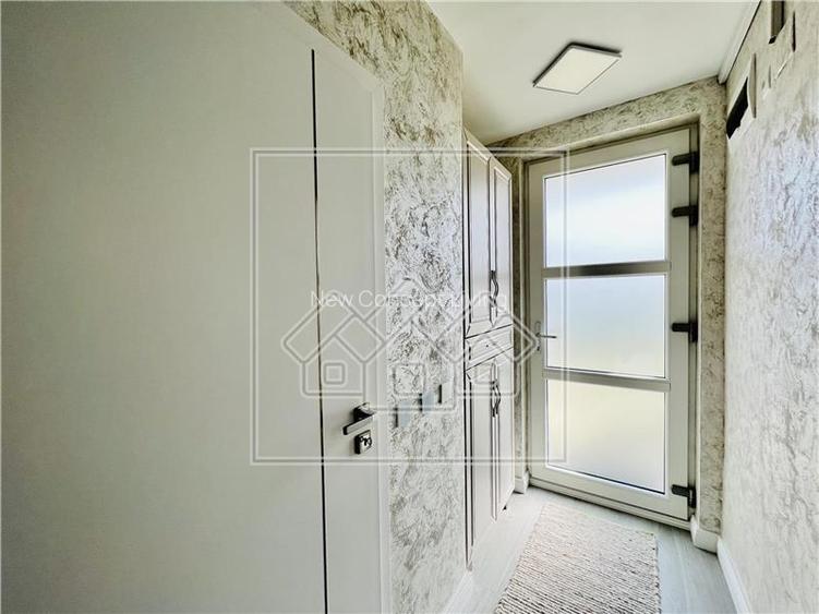 Casa de vanzare in Sibiu - la cheie - 4 camere, 3 bai, terasa - 16