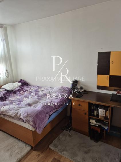 Dupex de vanzare transformat in 2 apartamente zona Metro! - 8