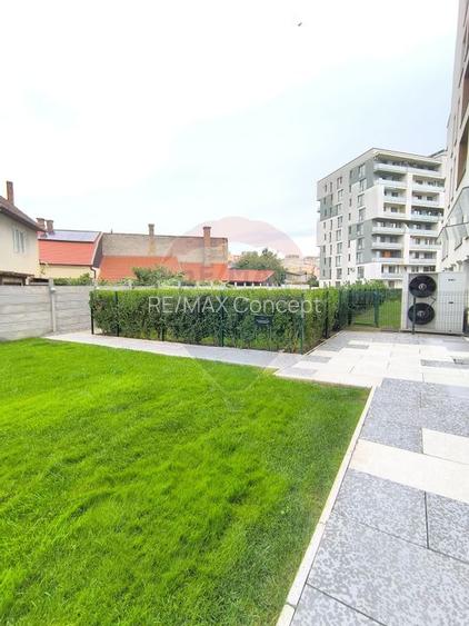 Spațiu comercial de vanzare - 2