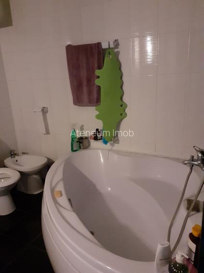 Apartament cochet in bloc boutique Damaroaia - 9