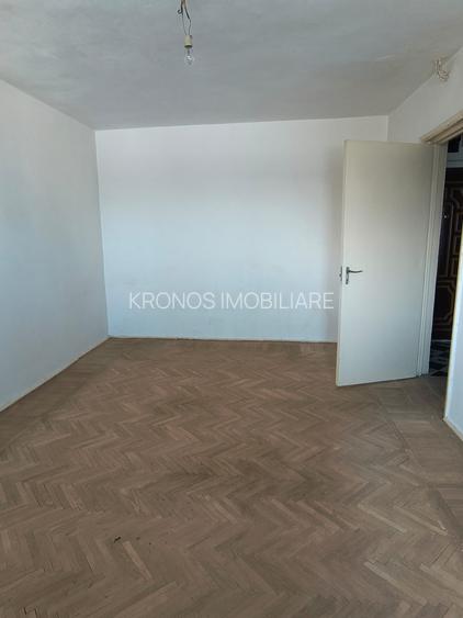 CIRESICA, 2 CAMERE DECOMANDAT, GAZE LA USA,LIBER 54 MP PRET 85000 EURO - 3