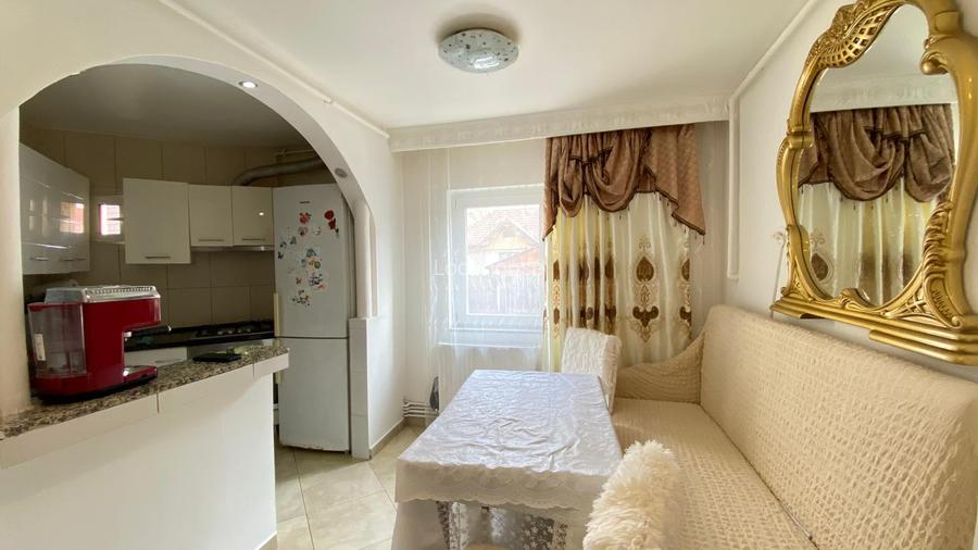 Apartament decomandat cu 2 balcoane Zona Zorilor - 3