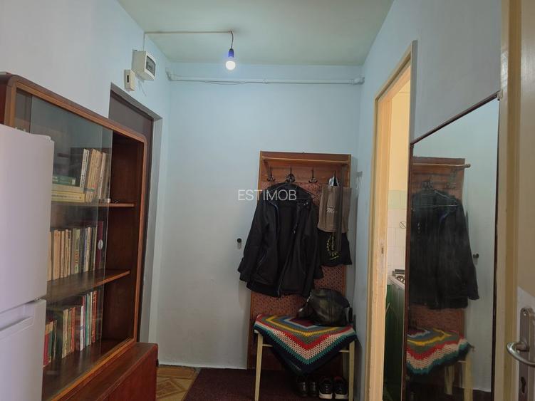 Apartament 2 camere liber la vanzare zona Astra str.Neptun etaj 3 balcon mare - 18