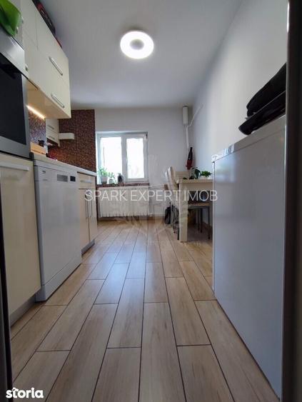 //2 CAMERE// GHEORGHE DOJA// - 10