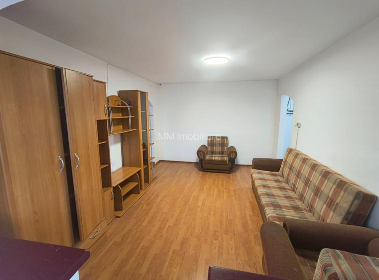 Apartament 2 camere, Zona Primaverii , etaj 4, semidecomandat - 2