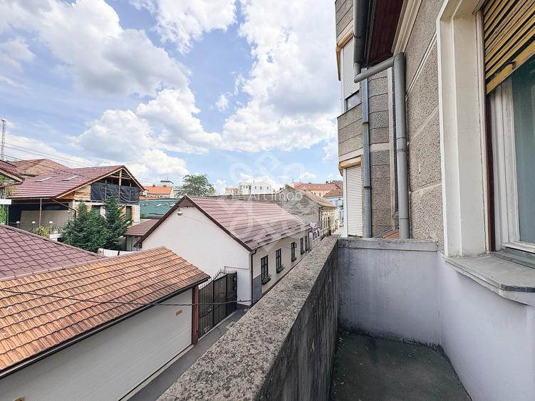 Casa de vanzare ultracentral in Oradea, strada Postavarului - 18