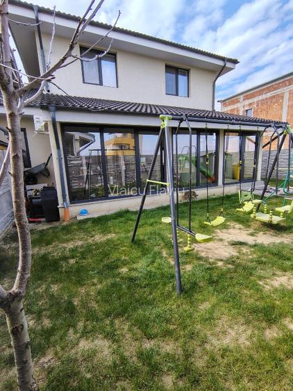 Duplex separat prin camera tehnica - 8