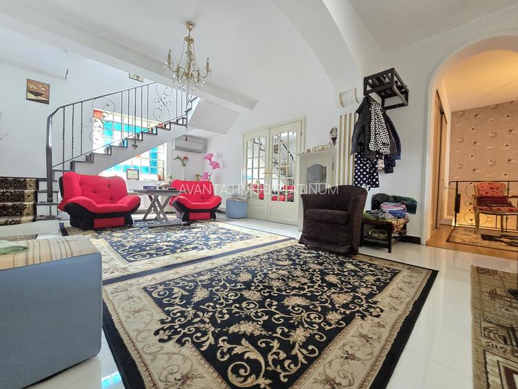 Eminescu - Petrom, constructie 2007, singur curte, 6 camere, 260mp teren - 2