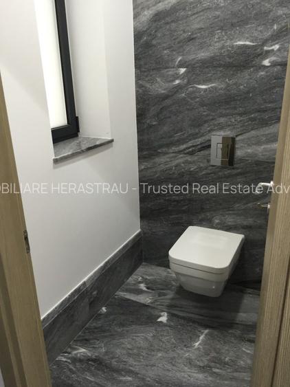 Vila Interbelică restaurată integral - 15