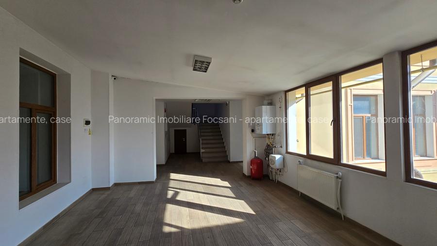 Cladire speciala de VANZARE  sau de INCHIRIAT  ultracentral Focsani - 32
