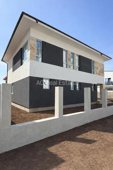 Casa individuala moderna- la cheie, zona premium- 3 dormitoare cu dressing + bai - 4