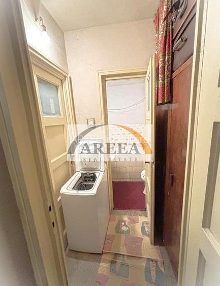 De renovat - 2 camere - Metrou Piata Romana - etaj 3 - 6