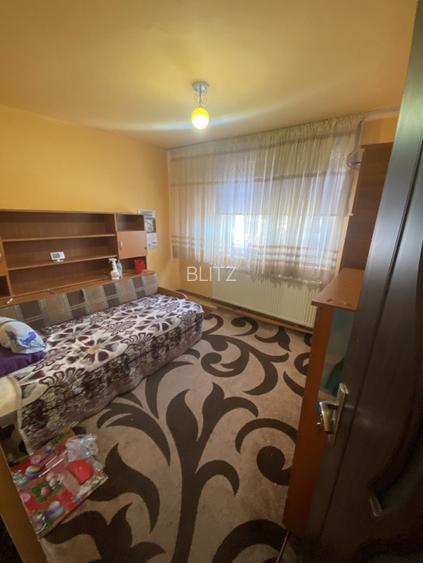 Apartament 3 camere decomandat,etaj 4/4 Bld. Racoteanu, 45 000, Filiasi. - 4