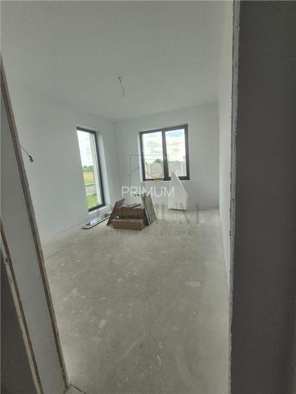 Duplex 3 dormitoare - 3 bai - bucatarie inchisa - Urseni - 19