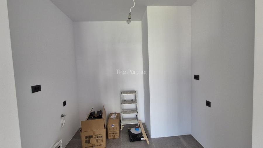 APARTAMENT DE VANZARE 2 CAMERE YACHT KID - 13