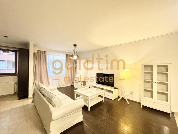 ZONA LINISTITA/MOBILAT SI UTILAT/ - 11