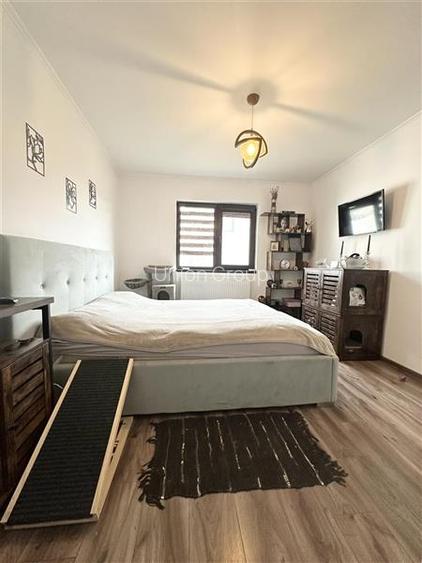 Casa 4 Camere cu Teren in Proprietate la Corbu - 6