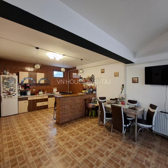 Casa în inima Focșaniului - liniște, confort și tot orașul la câțiva pași - 3