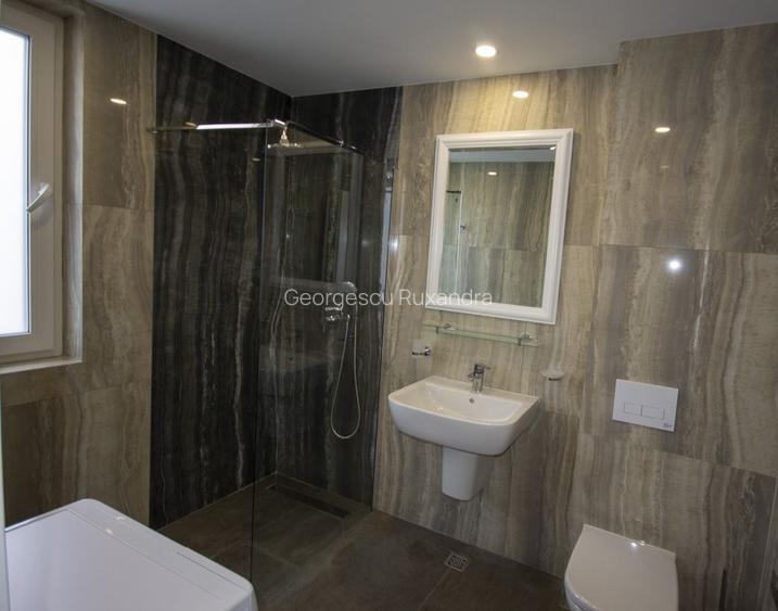 Vila individuala in complex,mobilata,  incalzire in pardoseala , teren 400 mp - 20