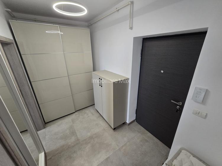 Ofer spre inchiriere garsoniera Regie Residence cu centrala propie Lux 500 € - 7