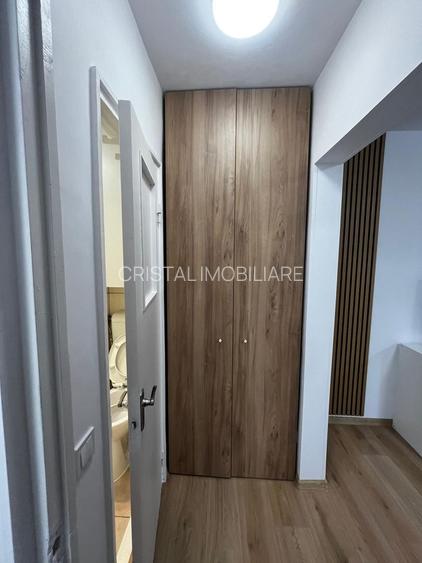 Apartament 2 camere Vitan, centrală proprie, mobilat complet, etaj 3 - 5