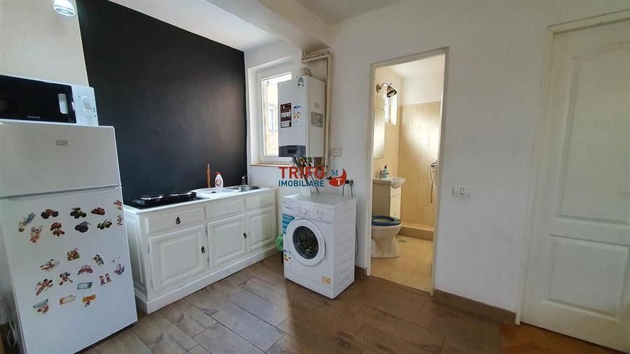 Apartament de vanzare cu 2 dormitoare decomandat