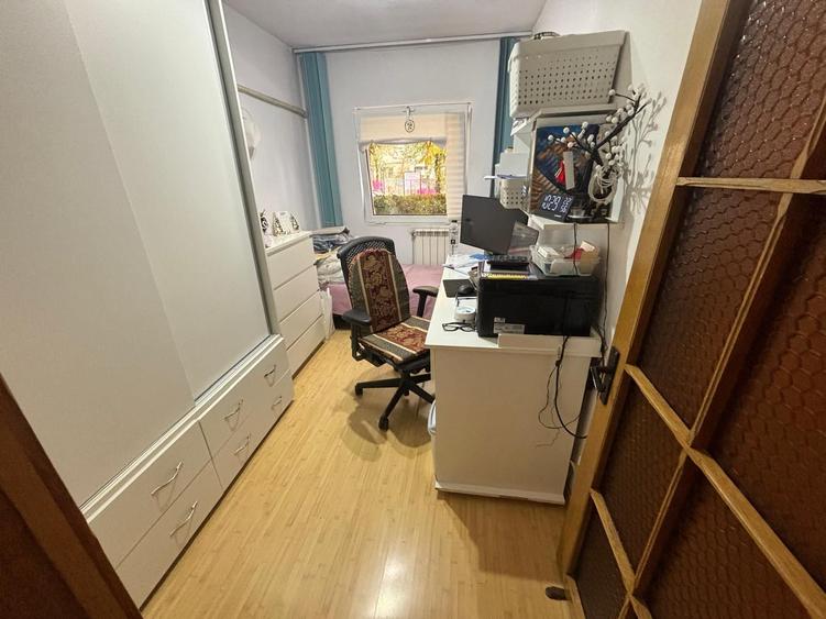 Apartament 4 camere Podul de Fier