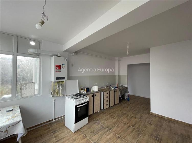 Apartament 2 camere  de vanzare zona ultracentrala-Tulcea - 3