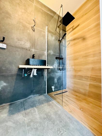 Casă de vânzare individuală, 4 camere Berceni Ilfov | 350 MP  | Stradă Asfaltată - 16