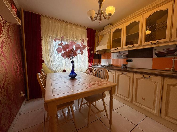 Apartament cu 4 camere de vanzare in zona Mosilor - Eminescu - 12