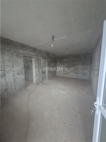 Duplex pe parter - 3 dormitoare - zona foarte buna - posibilitate alegere finisa - 10