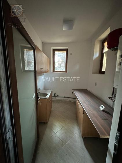 SPATIU DE BIROURI IN VILA MODERNA - IDEAL PENTRU FIRMA -STIRBEI VODA - 14