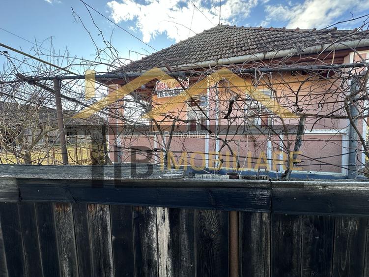 Casa de vanzare 4 camere, 2240mp teren, Zona Raciu - 12