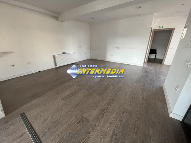 Spatiu comercial Alba Iulia zona Cetate finisat complet in suprafata de 66 mp - 4