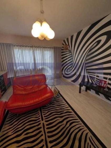 VANZARE 4 CAMERE - DECOMANDAT - D0AMNA GHICA - 2