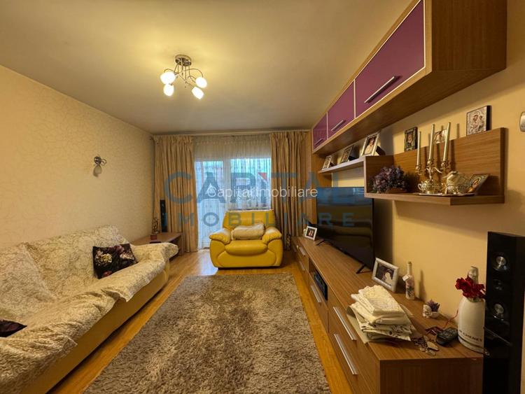 FARA COMISION! 3 camere, decomandat, ZONA BRD - 3