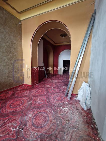 Spatiu comercial stradal Regina Elisabeta - 5