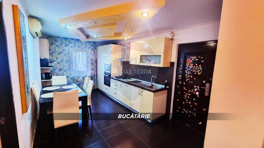 Strada Moldovei, Apartament cu 3 camere plus boxa de vanzare - 3