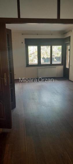 Piata Muncii-Calea Calarasilor, vila 500mp /12 camere, curte 150 mp - 7