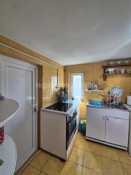 Casa de vanzare cu gradina si curte in Orasul din Inima Sarii Targu Ocna - 24