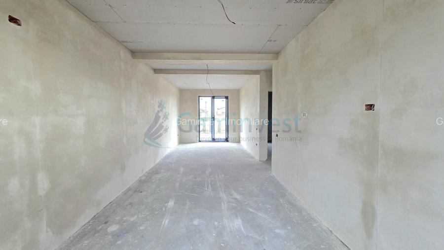 Imobil cu destinatie multipla - comercial si de locuit in Santandrei, Bihor - 18