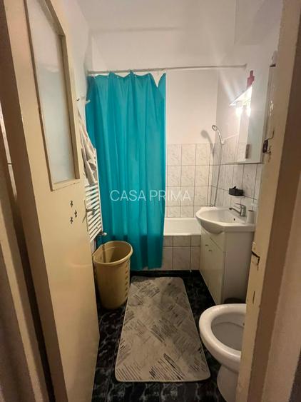 GARA-BILA ap. 1 camera, decomandat, curat, mobilat, et.1/4, LIBER! - 4