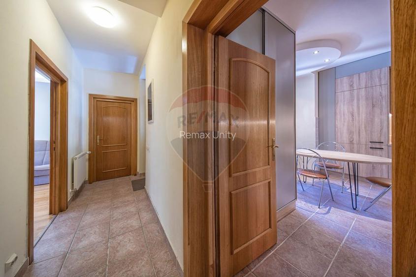 Vilă Moieciu, 375 mp util + teren 2.992 mp, View - Comision 0 - 56