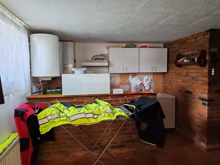 Casa 7 camere libera la vanzare SATU NOU - 30