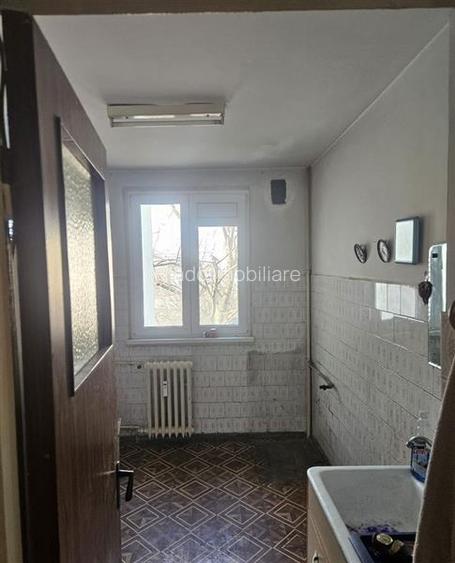 Apartament 3 camere Titan, Metrou Nicolae Grigorescu - 5