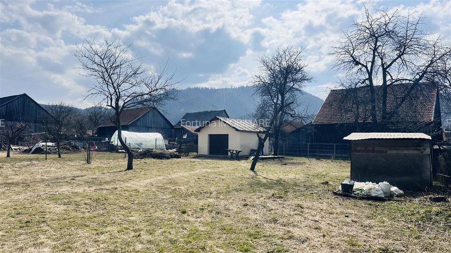 Teren intravilan cu Puz 755mp intre case Sacele - 3