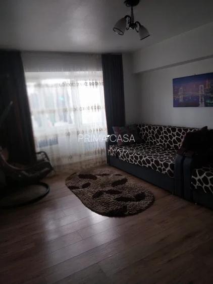 Apartament cu 2 camere zona Unirii Sud conf 1 etaj 3 din 10 mobilat Pret: 75.000 - 3