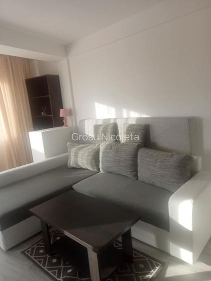 Închiriez apartament cu o cam  - 11
