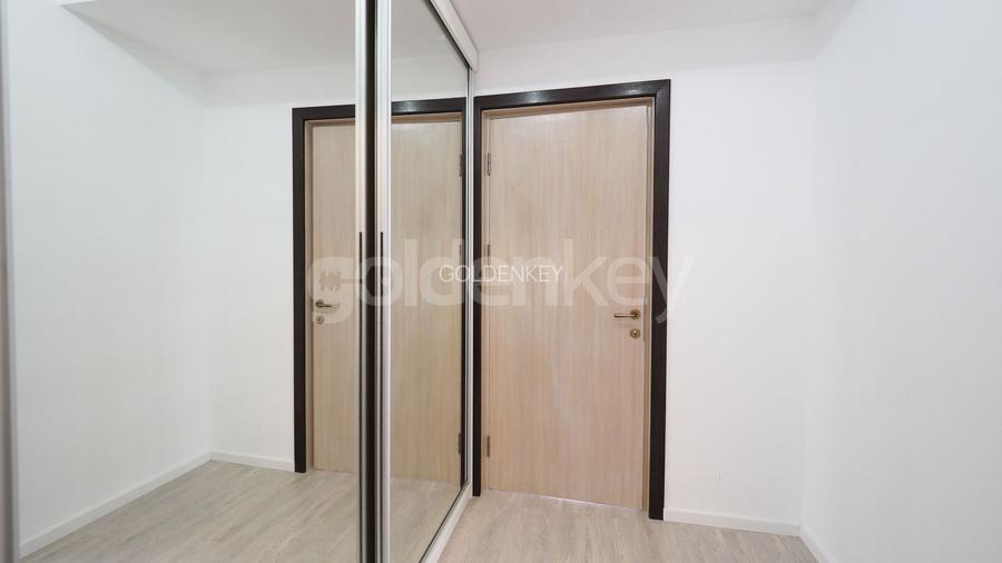 Vila insorita situata in complex langa Scolile Internationale - 20