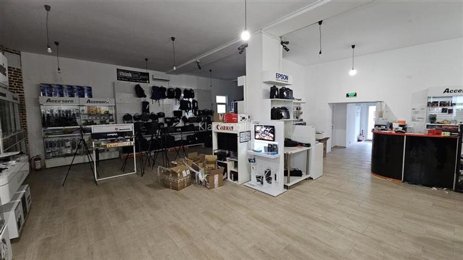 Spatiu comercial servicii tertiare 184mp,Ultracentral, bd. Eroilor - 2